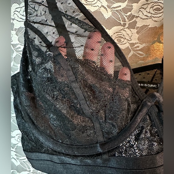 NWT Torrid Black Swiss Dot Mesh & Lace Unlined Bralette - Picture 5 of 11